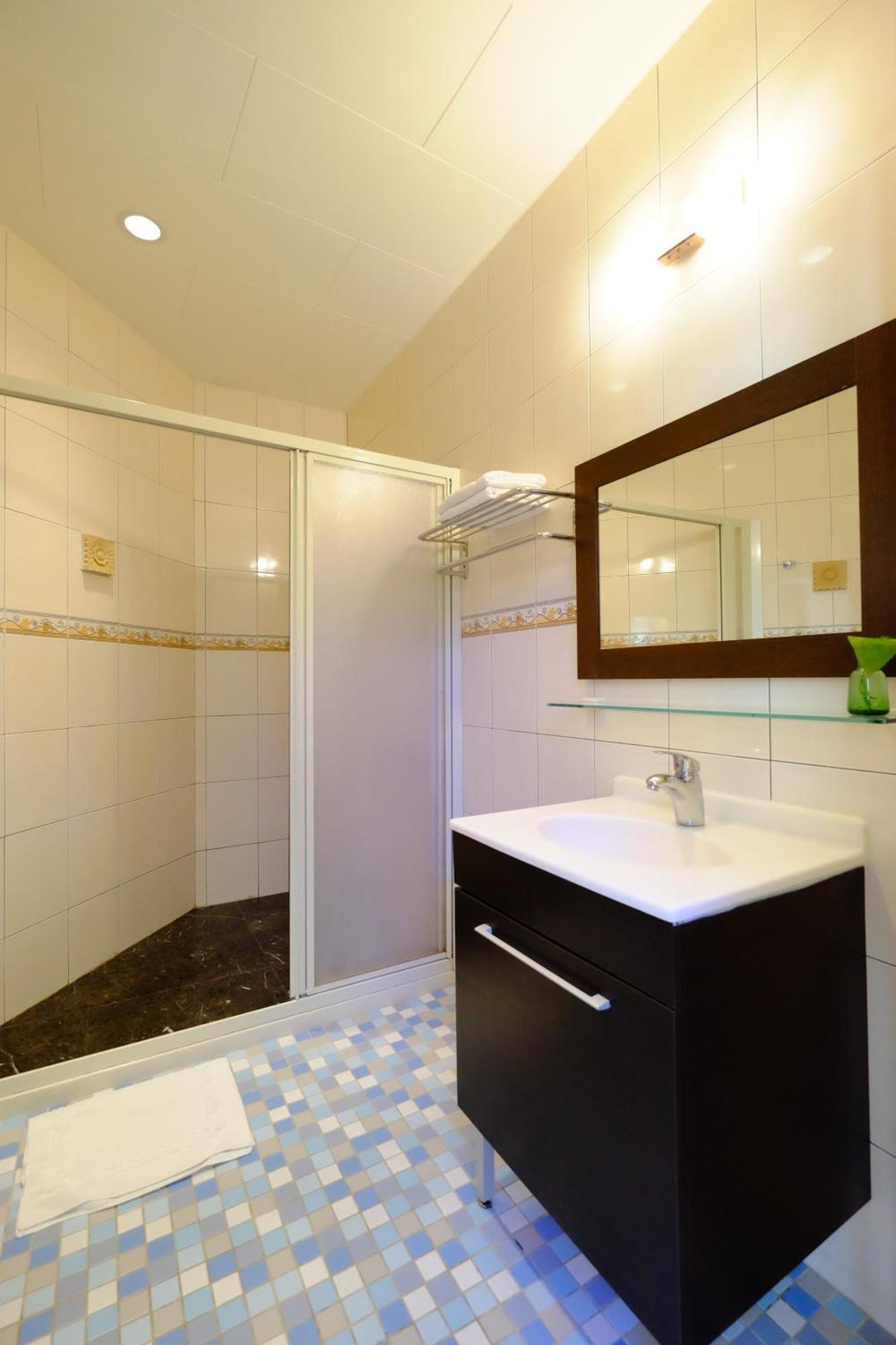 Haiye Guest House Кендин Стая снимка